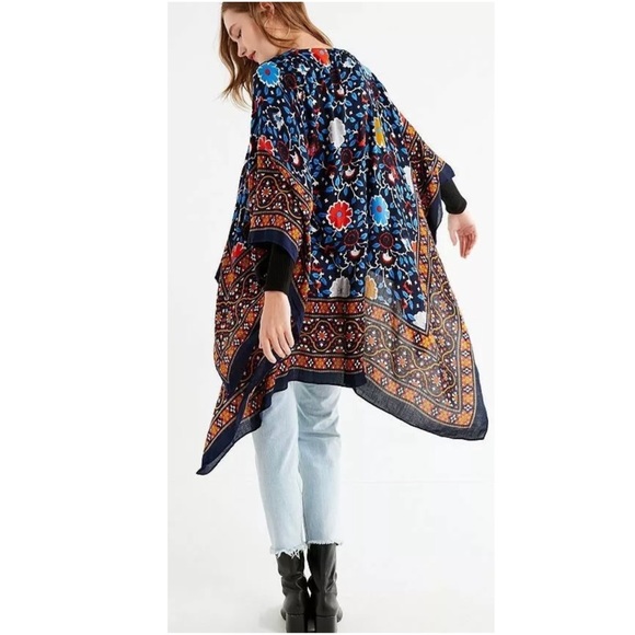 New Free People Magic Dance Border Print Kimono - Picture 5 of 8